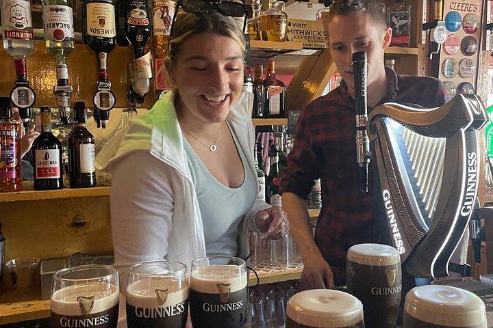 Best pubs by van with top guide Eamon a true Dubliner up to 8 PAX
