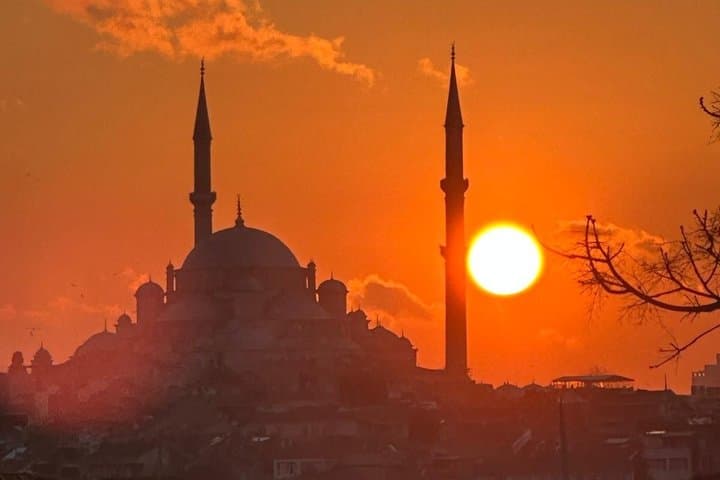 Turkish Food Night and Rooftop Experience Istanbul