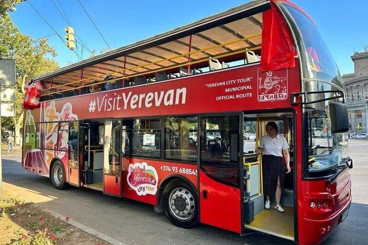 Visite guidée de la ville d'Erevan en bus
