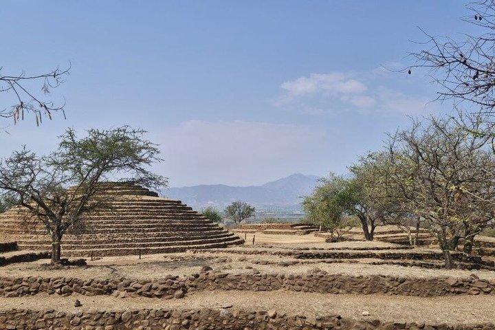 Guachimontones: Visita arqueológica e cidade da tequila