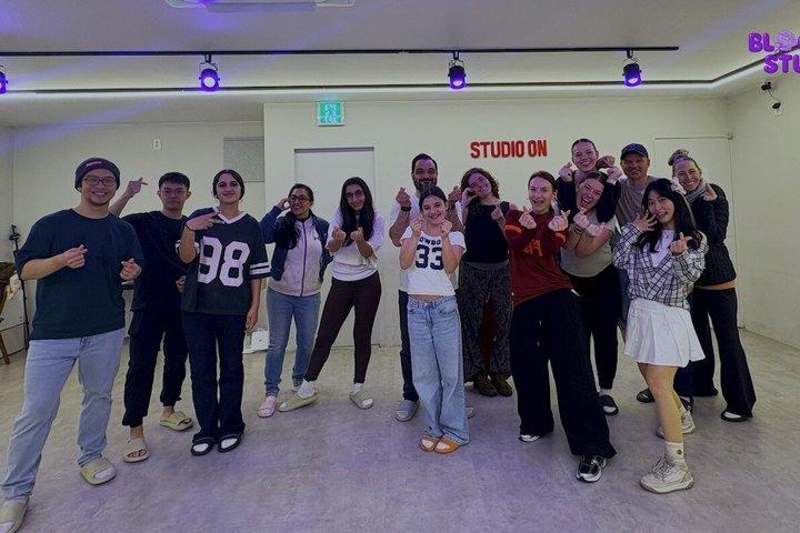 K-Pop Dance Class i Seoul med rolig videosession