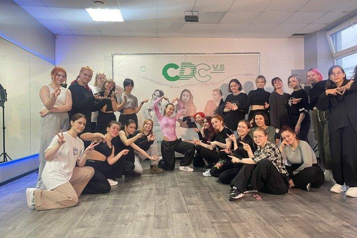 K-Pop Dance Class i Seoul med sjov video session