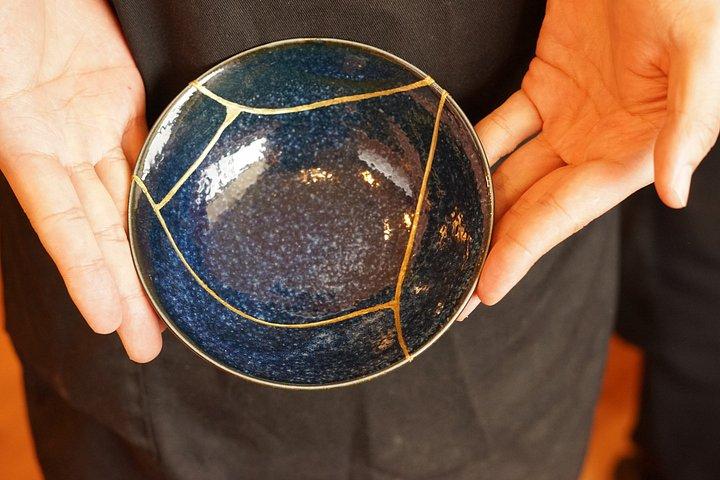 金色の修復アートで京都の伝統金継ぎ体験 祇園でワークショップ