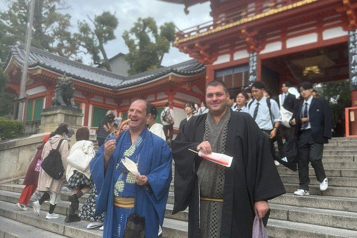 貸切着物＆祇園（芸妓街）散策ツアー