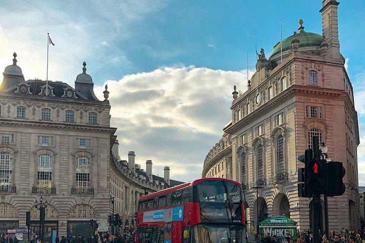 ロンドン塔チケット付きロンドン観光ツアー