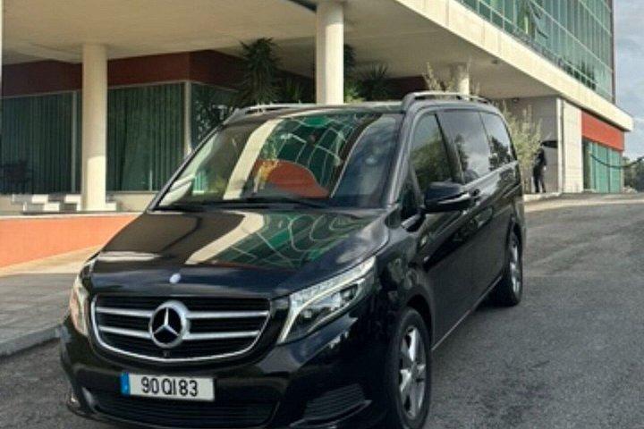 Private Scenic Transport from Lisbon to Cascais and Sintra