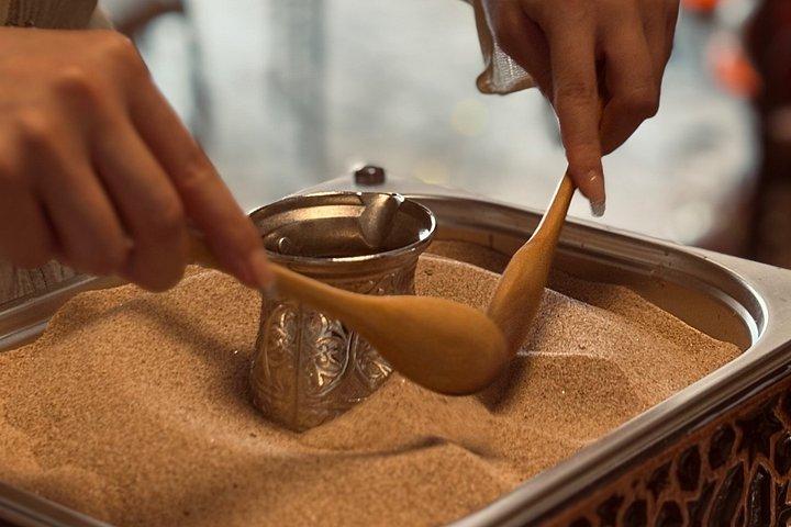 カッパドキアコーヒー儀式 : トルココーヒー・オン・サンドワークショップ