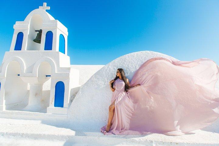 オイア・サントリーニでの空飛ぶドレス写真