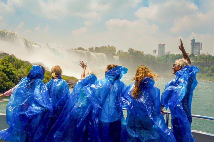 Cataratas do Niágara: Pequeno grupo tour de lados americanos e canadenses