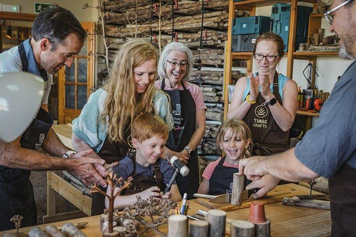 Workshop to connect with Almería through desert wood