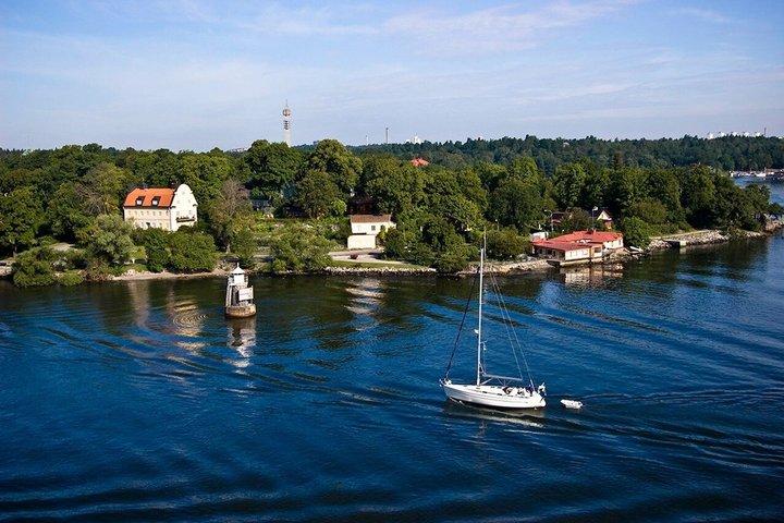 Vaxholm Archipel Erfahrung mit Fähre und Schwedischer Fika