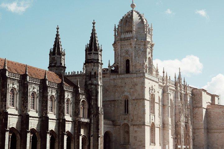Lisbon Private Half-Day Tour: Old Town, Belém and City Highlights