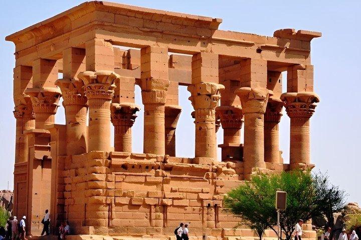 Tour di 2 giorni ad Assuan + Hotel incluso : Abu Simbel, Philae& Nubian Village