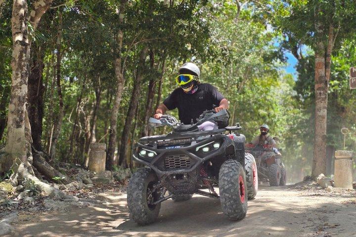 Le grotte di giada e il villaggio Maya Cozumel ATV TOUR