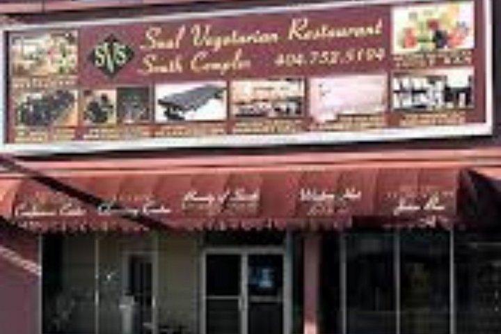 Vegan Restaurant Tour Experience in Atlanta