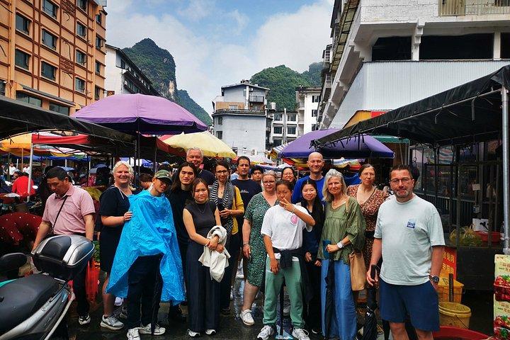 Yangshuo Cooking Class con gita al mercato