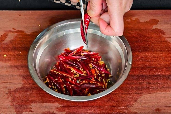 地元の家庭で成都ベジタリアン料理教室