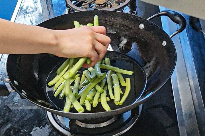 地元の家庭で成都ベジタリアン料理教室