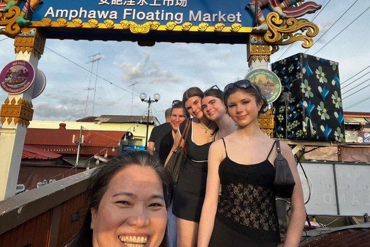 Amphawa Floating Markets Multilingual Tour from Laem Chabang