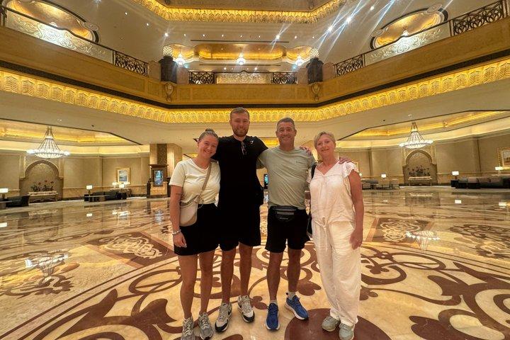 Abu Dhabi Halbtagestour Kultur, Moschee & Stadt Highlights
