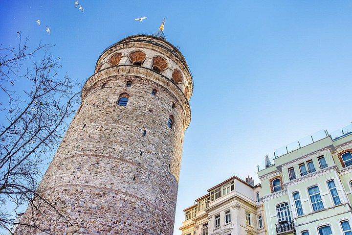 Istanbul: Galata Tower Entry Ticket with Audio Guide