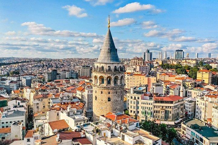 Istanbul: Galata Tower Entry Ticket with Audio Guide