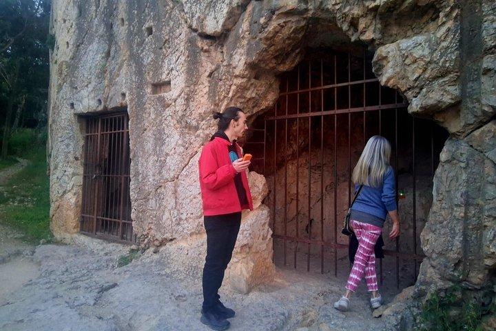 Athens Ghost Tour: Haunted Night Walk & Ghost Hunting