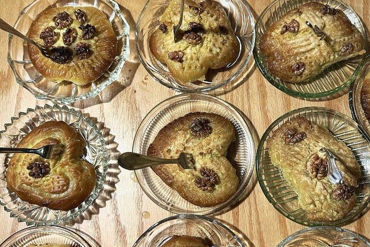 ティラナでアルバニア伝統料理教室 ラキの試食付き