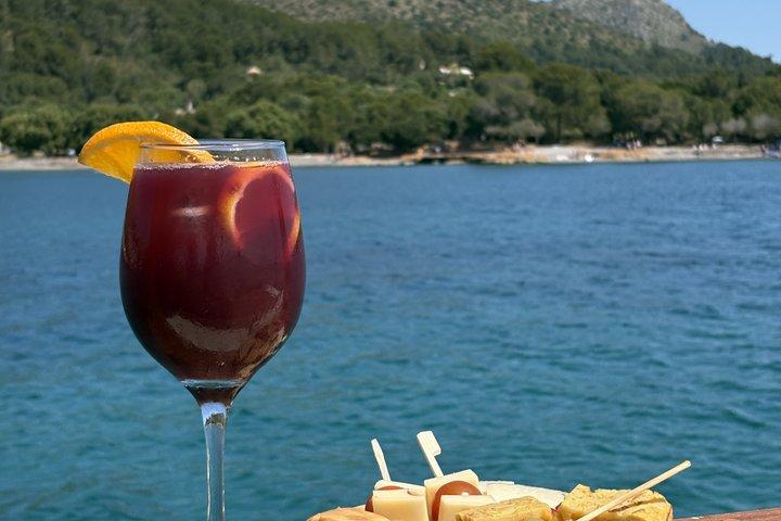 Cruzeiro de pôr do sol em Alcúdia com tapas e natação