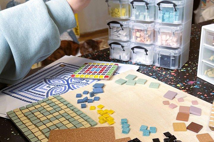 アテネモザイクアートワークショップ in ガジ : 自分だけのアート作品を作る