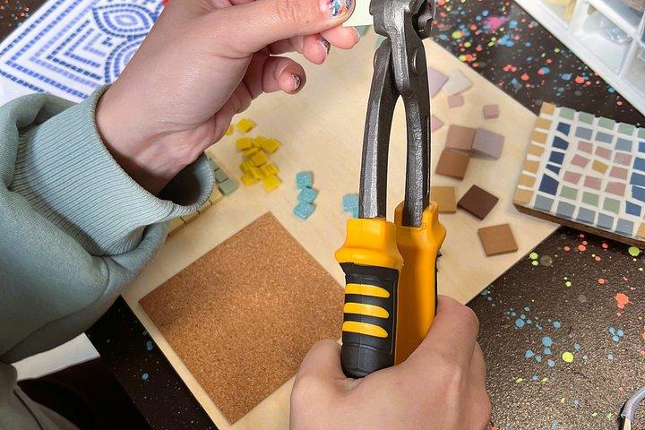 アテネモザイクアートワークショップ in ガジ : 自分だけのアート作品を作る