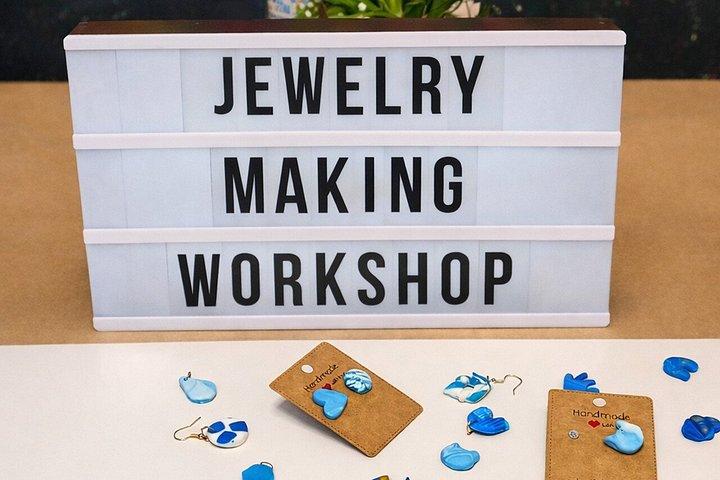 Athens: Jewelry-Making Workshop with Drink