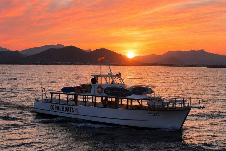 Crucero al atardecer en Alcudia con tapas y natación