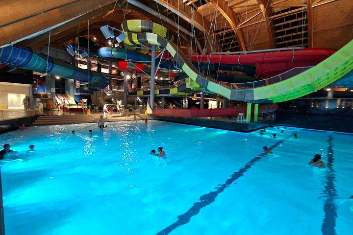 Therme Bucharest Ticket and Private Transfer with 4.5 Hour Access