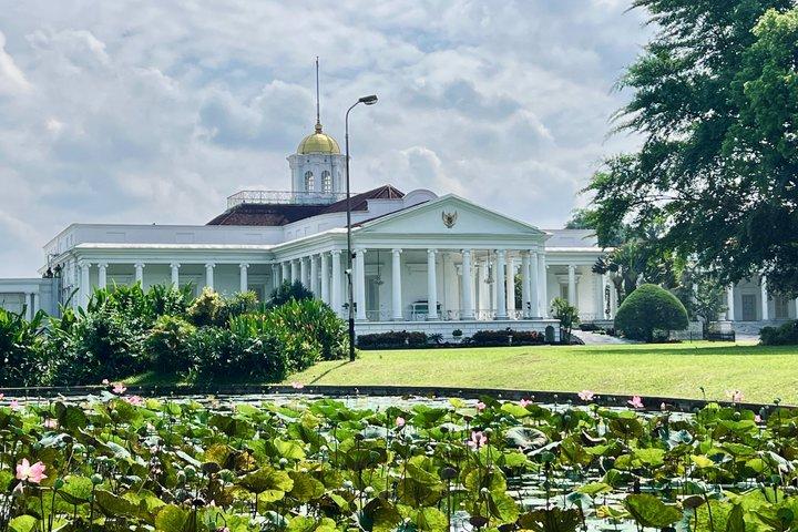 From Jakarta: Private Bogor Day Trip with Nature, Culture & Lunch