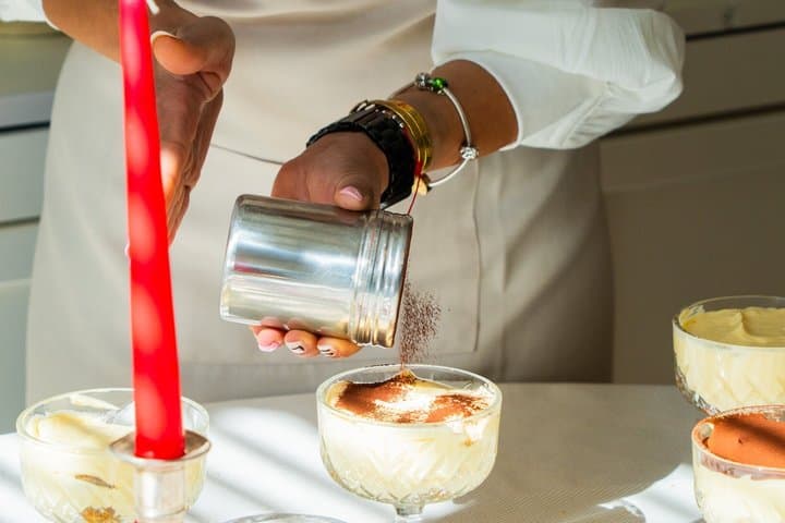 Rome Pizza and Tiramisu Class with Wine, Gelato and Limoncello