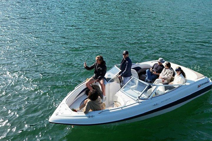 コモ湖ボートツアー。 コモ湖でイタリア語の夢を生きる