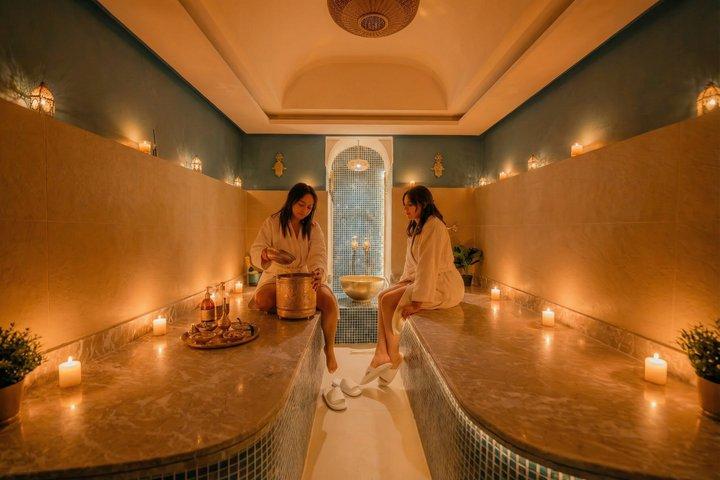 Marrakech: Traditional Moroccan steam room