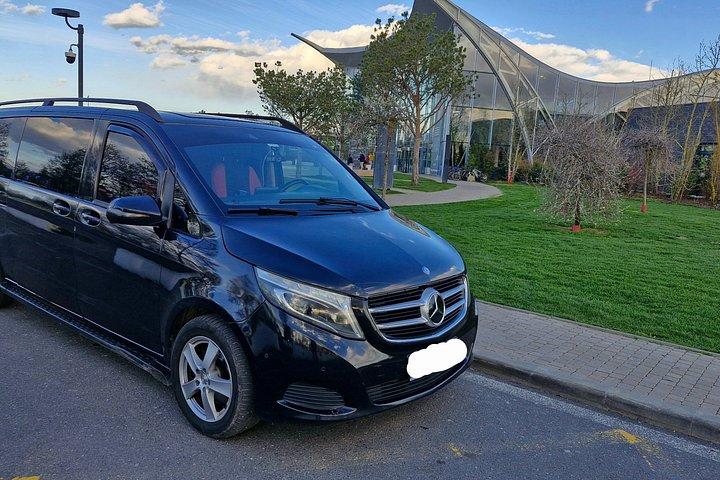 プライベート送迎ブカレスト空港からホテルまたはテルメ・ブカレスト