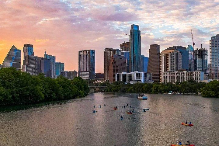 Guided Sunset Bat Kayak Tour in Austin