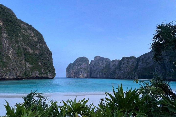 プーケット：スピードボートでフィフィ諸島、マヤ湾、カイ島へ