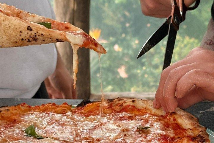 Classe authentique de pizza et de tiramisu dans un jardin de citrons de Sorrente