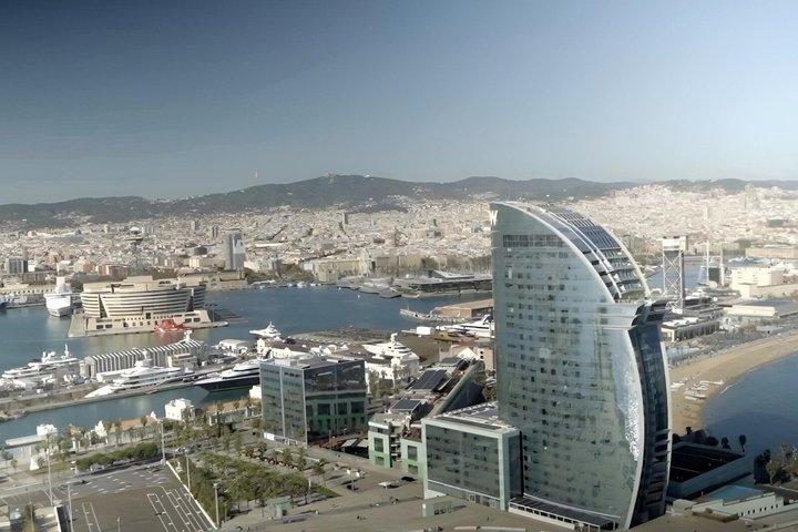 Barcelona Luft- und Seehubschraubertour und Hafenrundfahrt