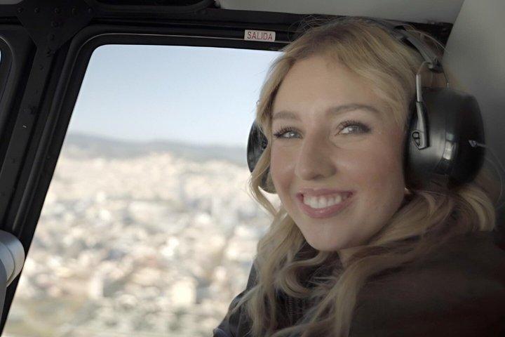 Barcelona Luft- und Seehubschraubertour und Hafenrundfahrt