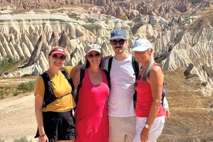 Cappadocia : Sunset Hiking Tour