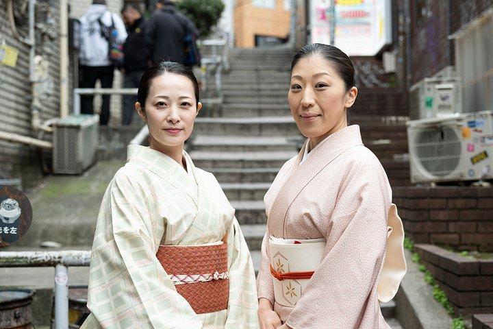 東京：隠れた歴史的な舞台での芸者体験とショー