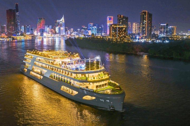 Crociera con cena di lusso Rever Saigon con ritiro e cena in hotel