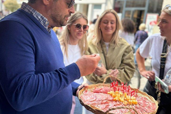 Bruges Food and History Tour: Délices culinaires & pierres précieuses cachées