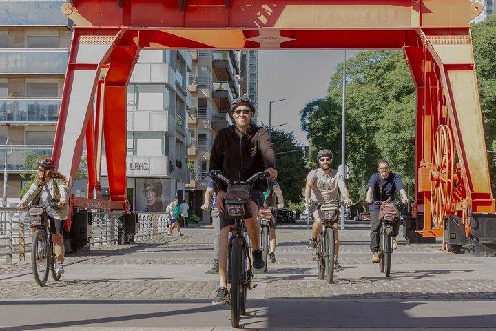 ブエノスアイレスでのグルメと文化体験の終日自転車ツアー最大6名様まで