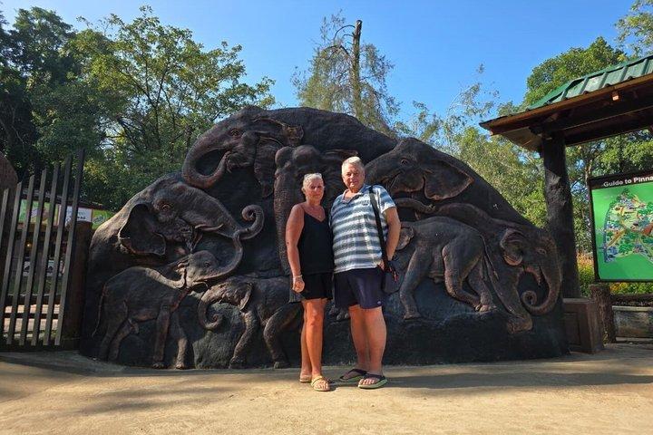 Tour de lujo de 3 días y 2 noches de Colombo a Kandy Sigiriya y Galle